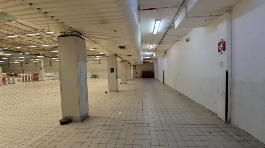 To Let commercial Property for Rent in Brackenfell Central Western Cape